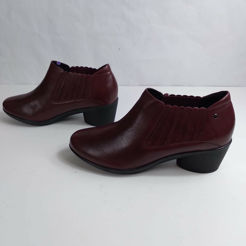 Romilka Women's burdgandy ankle boots size EUR 42